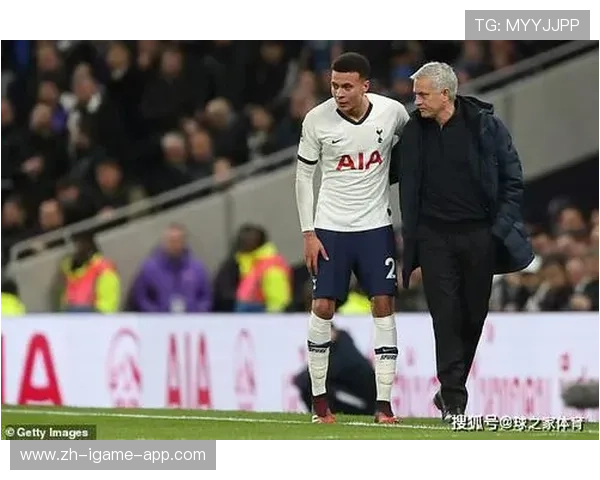 奇迹被曝伤情加重，教练或被迫临时引援